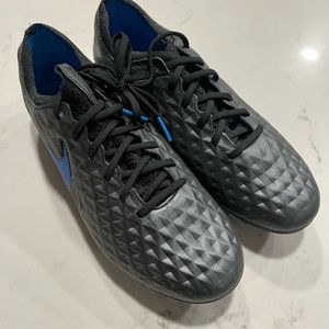 Nike Tiempo Legend 8